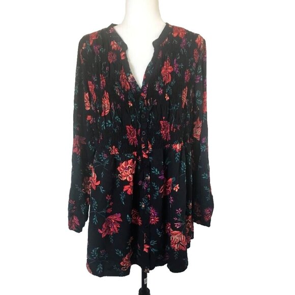 TORRID Long Sleeve Tunic Top Size 1 Button Up Shirred Bodice Black Bright Floral - Picture 1 of 8